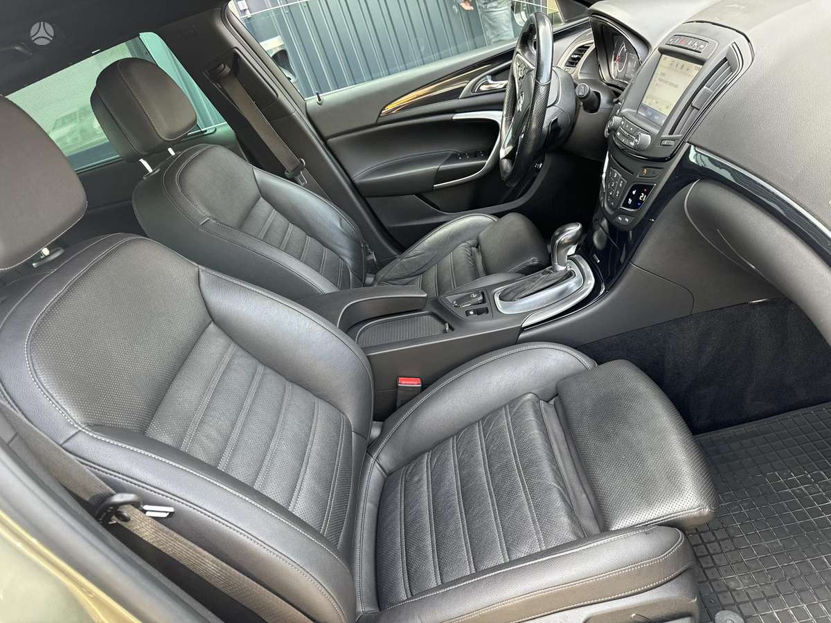 Opel Insignia, 2.0 l., universalas