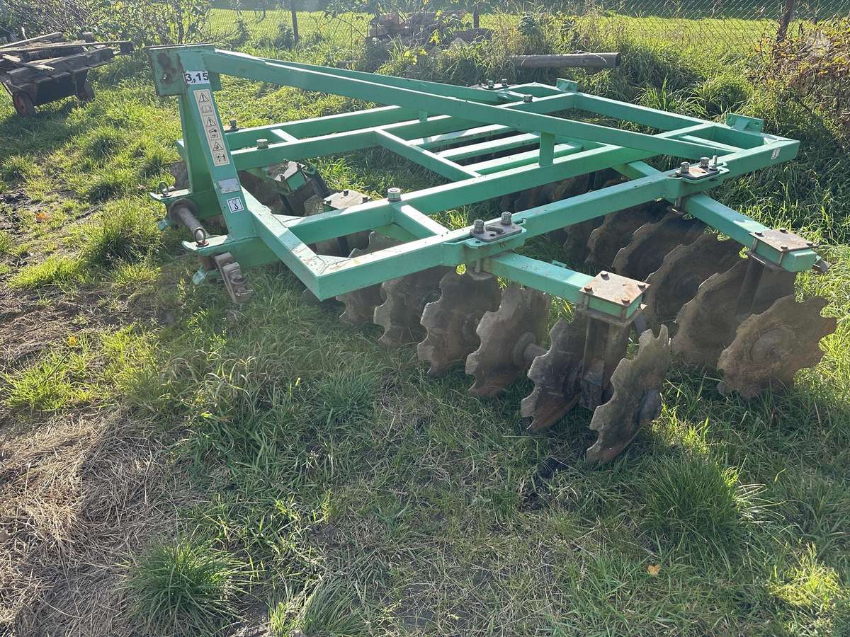 Bomet Lekštinis skutikas, žemės dirbimo / ruošimo technika