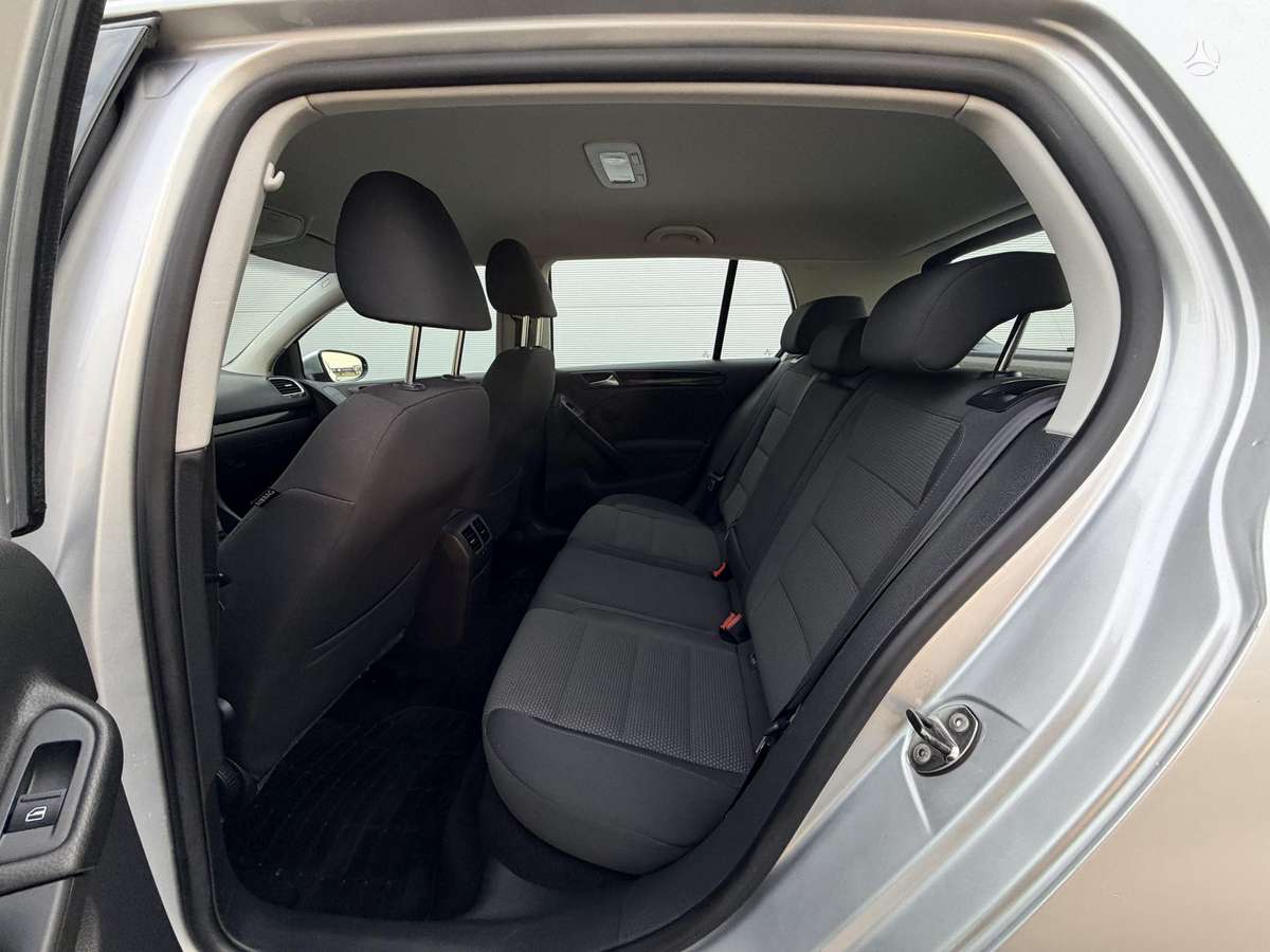 Volkswagen Golf, 1.2 l., Хэтчбек
