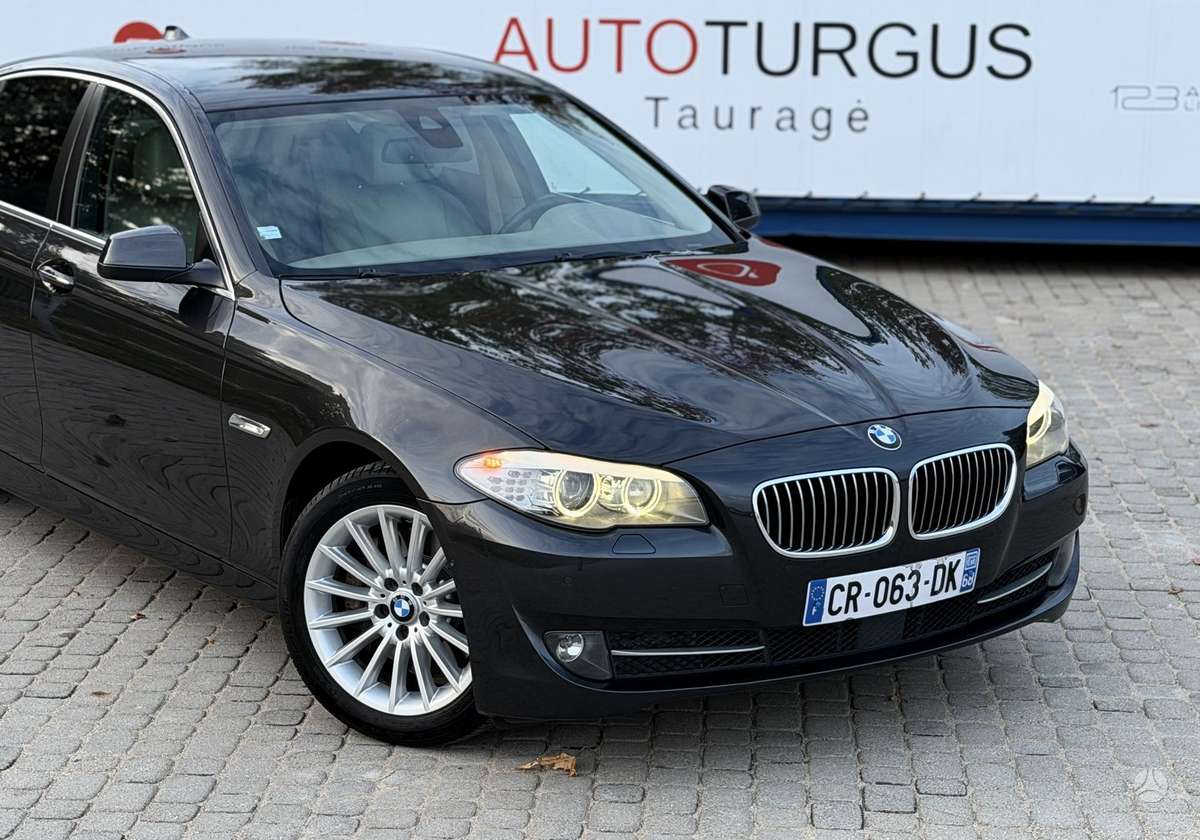 BMW 530, 3.0 l., Седан