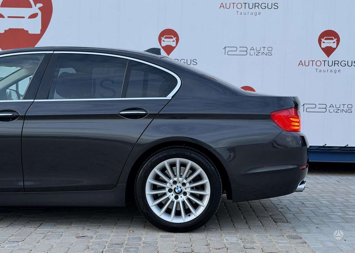 BMW 530, 3.0 l., Седан