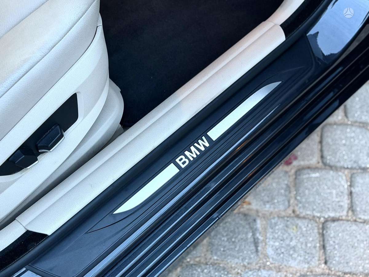 BMW 530, 3.0 l., Седан