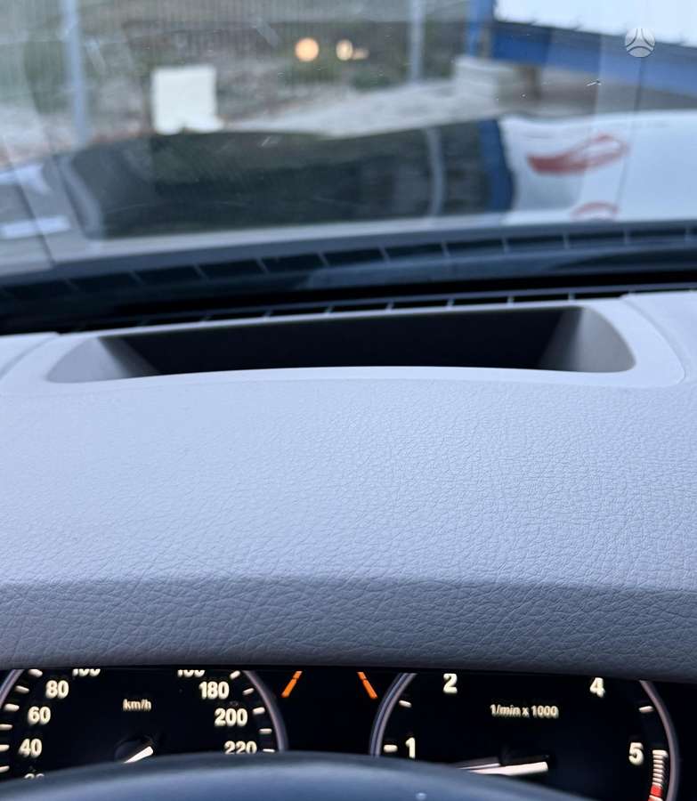 BMW 530, 3.0 l., Седан