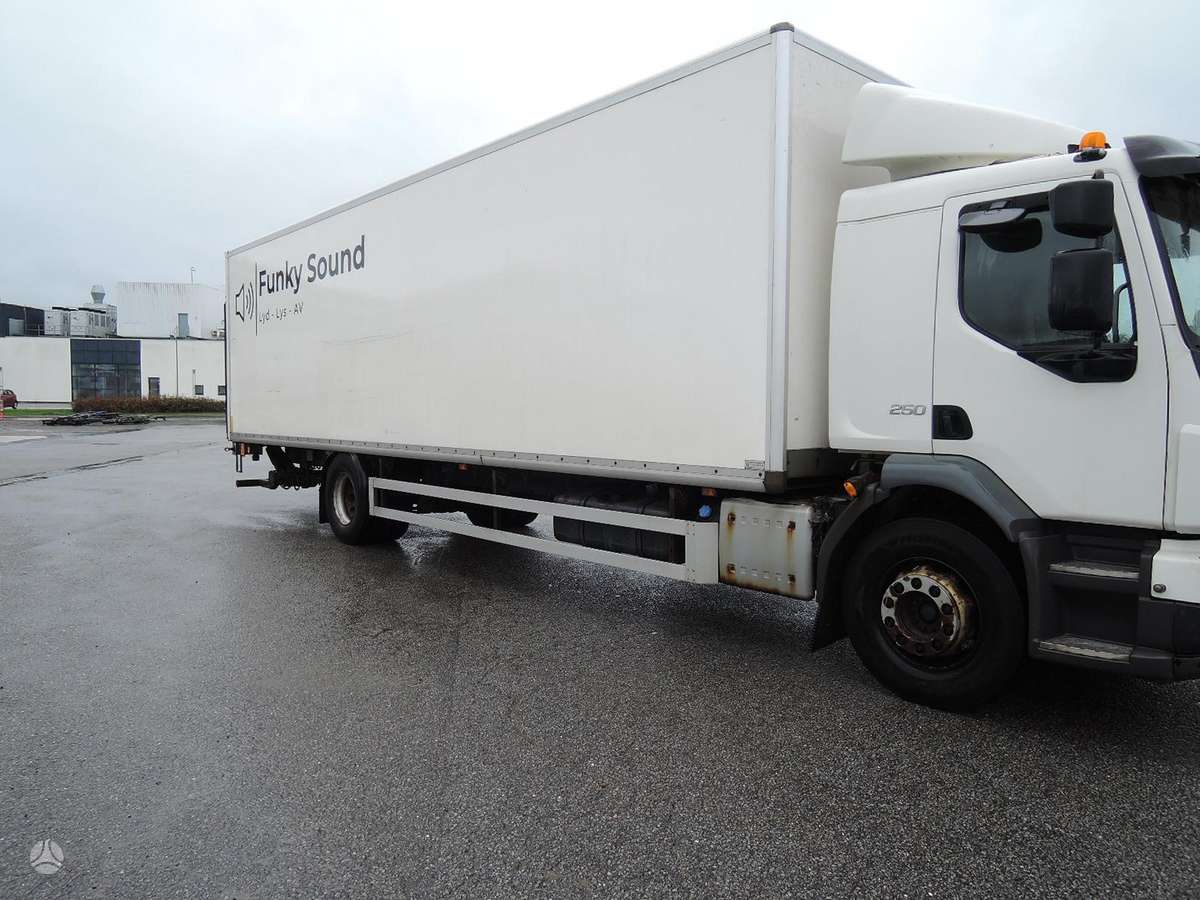 Volvo FL250, box trucks / box vans