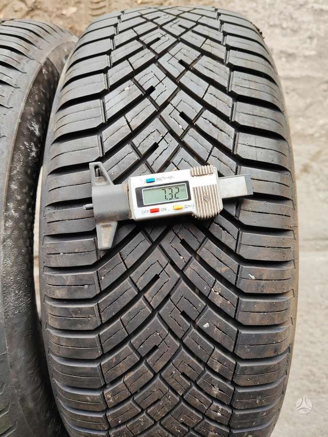 Continental, всесезонные 205/55 R17