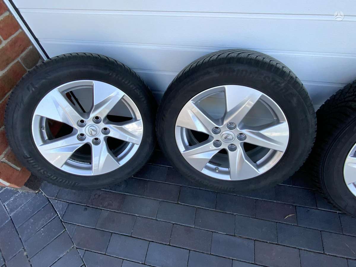 Lexus UX, light alloy, R17