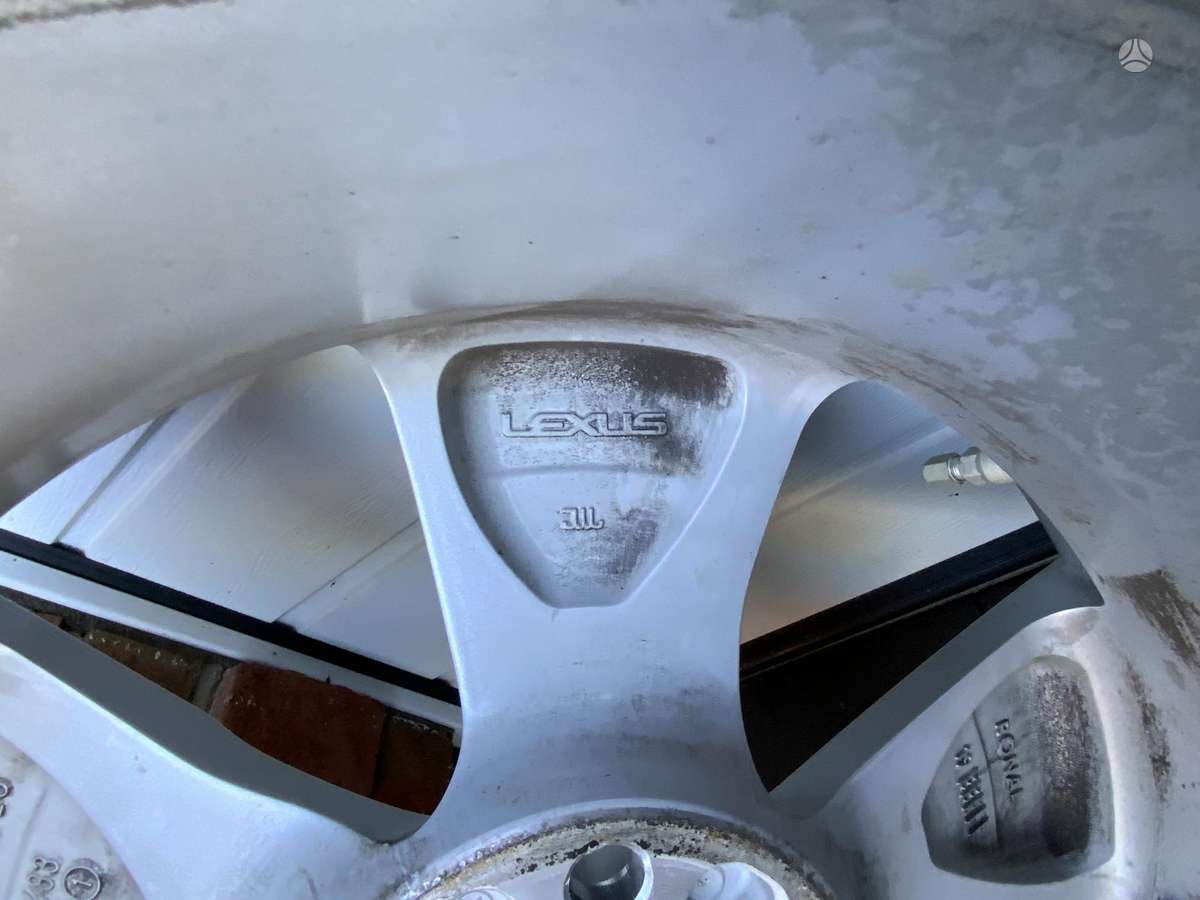 Lexus UX, light alloy, R17
