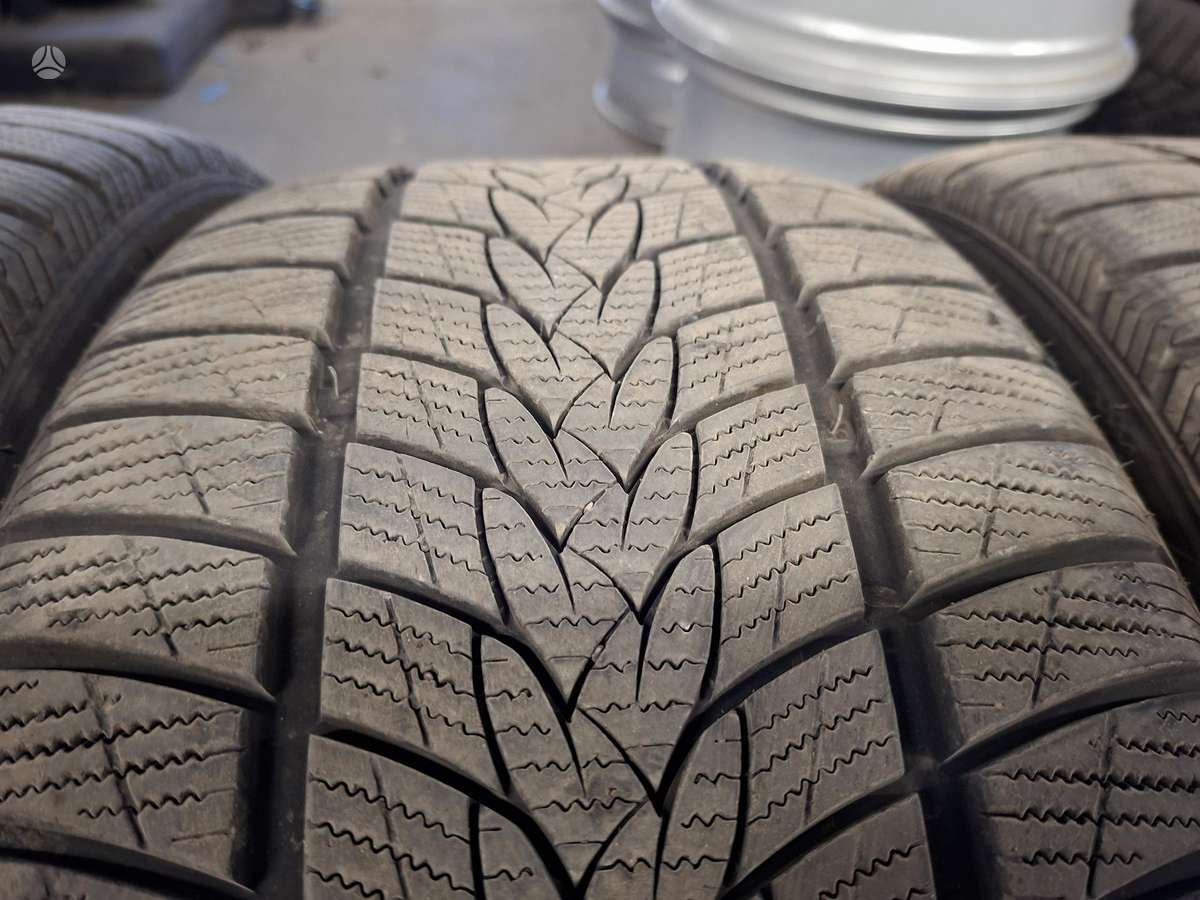 Imperial, зимние 245/40 R18