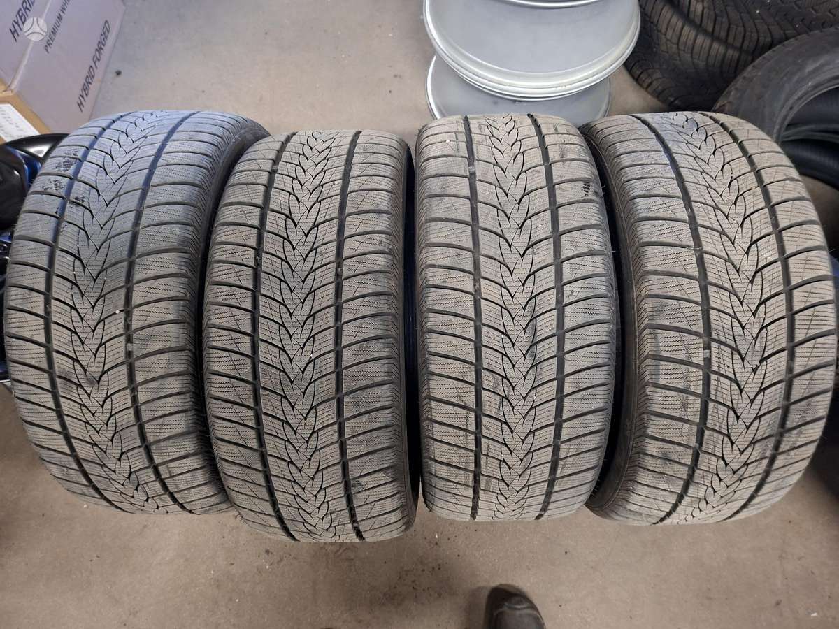 Imperial, зимние 245/40 R18