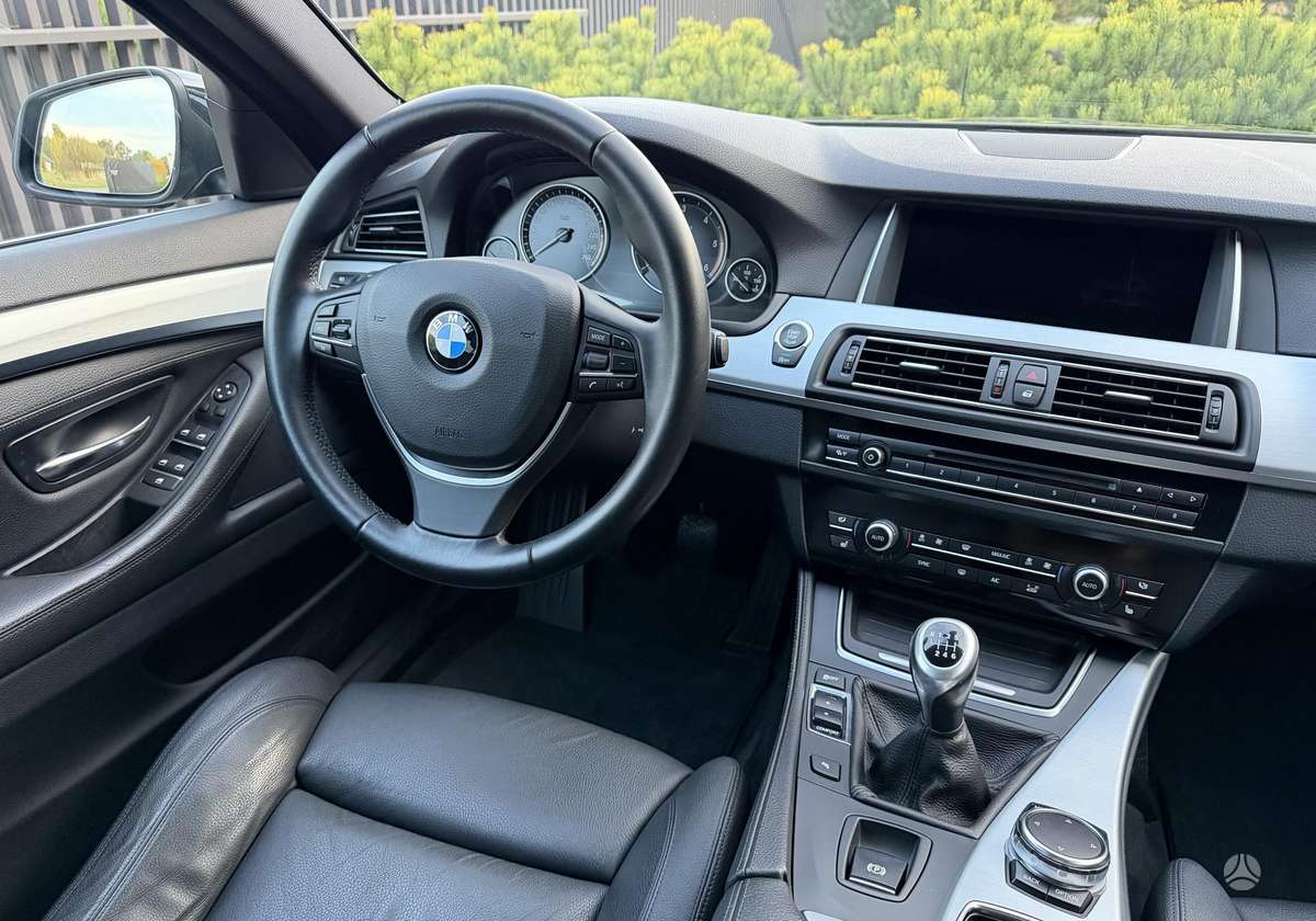 BMW 520, 2.0 l., Универсал