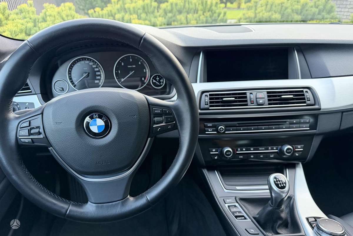 BMW 520, 2.0 l., Универсал