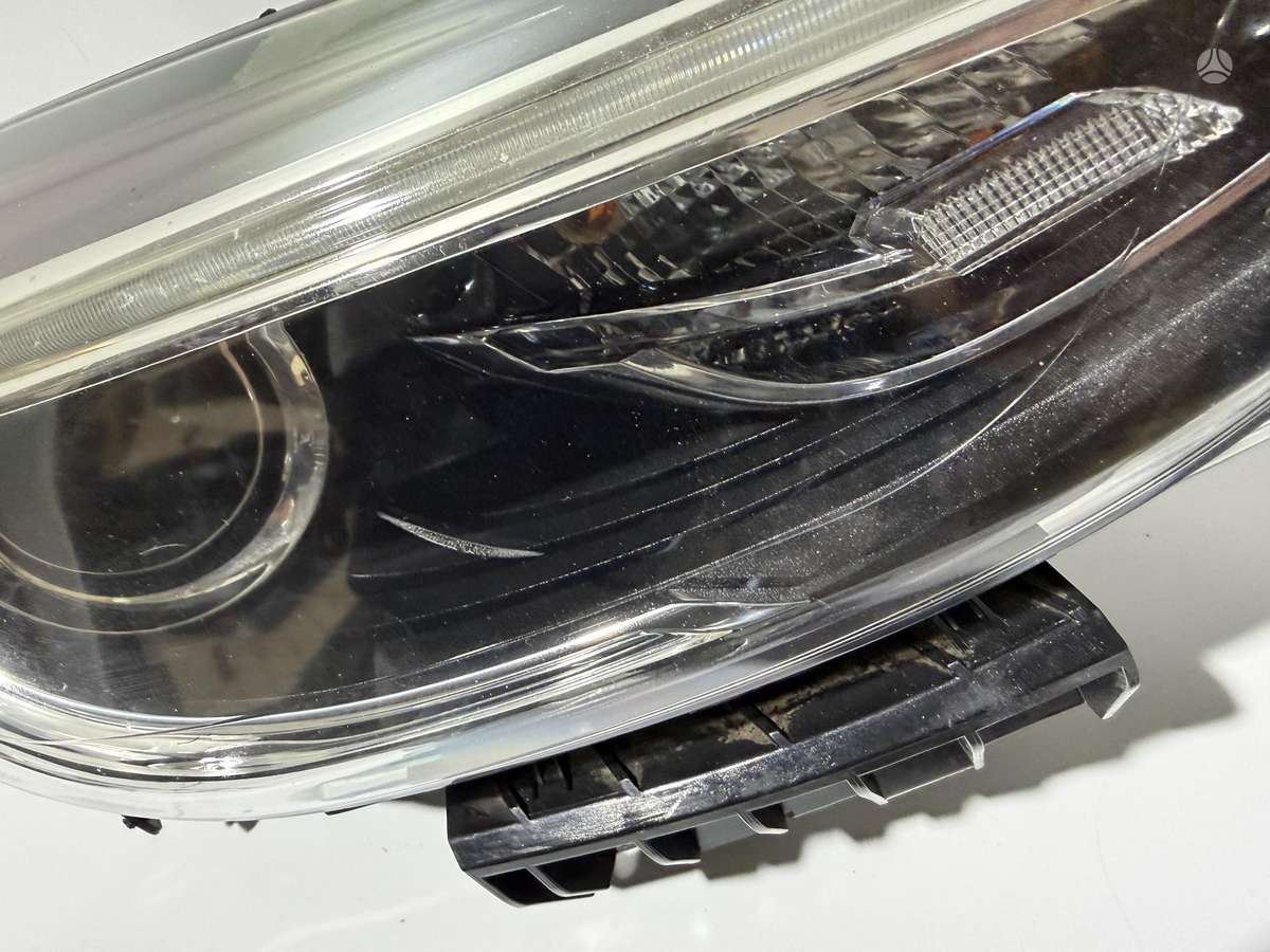 Infiniti Q30