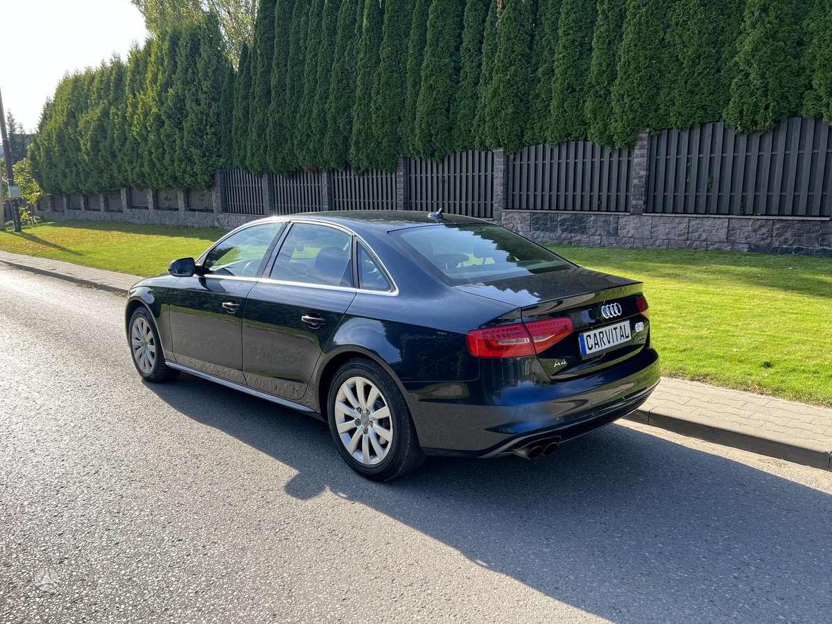 Audi A4, 2.0 l., sedanas