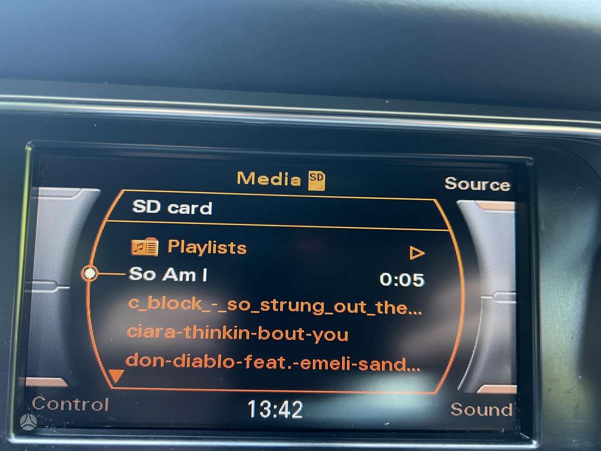 Audi A4, 2.0 l., sedanas