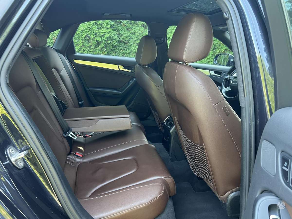 Audi A4, 2.0 l., sedanas