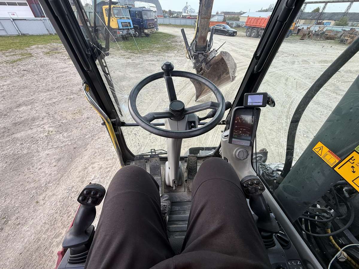 Volvo EW 180 C , ROTO + Grapple, ekskavatoriai