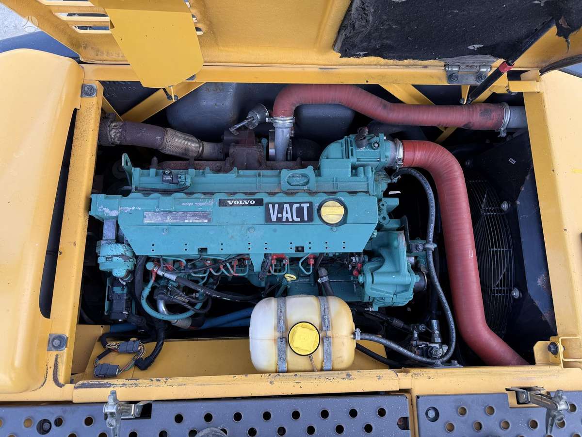 Volvo EW 180 C , ROTO + Grapple, ekskavatoriai
