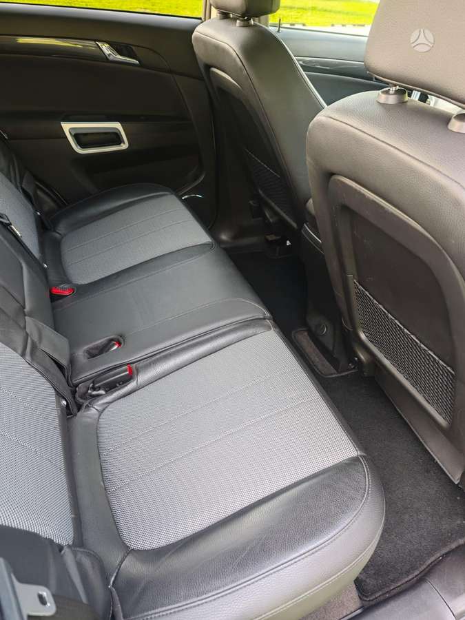 Opel Antara, 2.2 l., Внедорожник / Кроссовер
