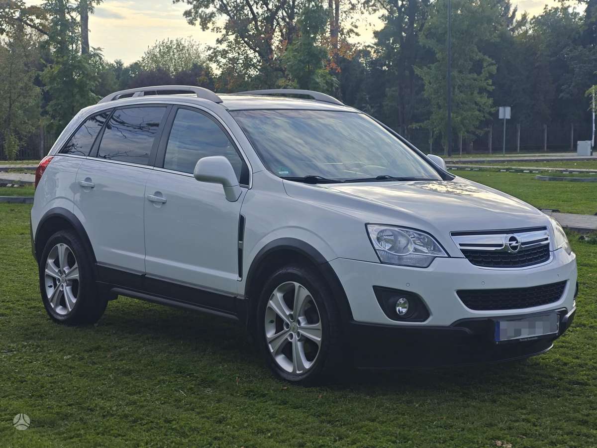 Opel Antara, 2.2 l., Внедорожник / Кроссовер