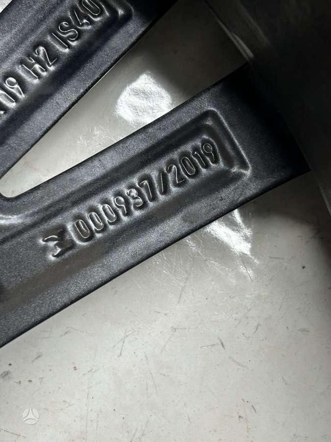 BMW, light alloy, R19
