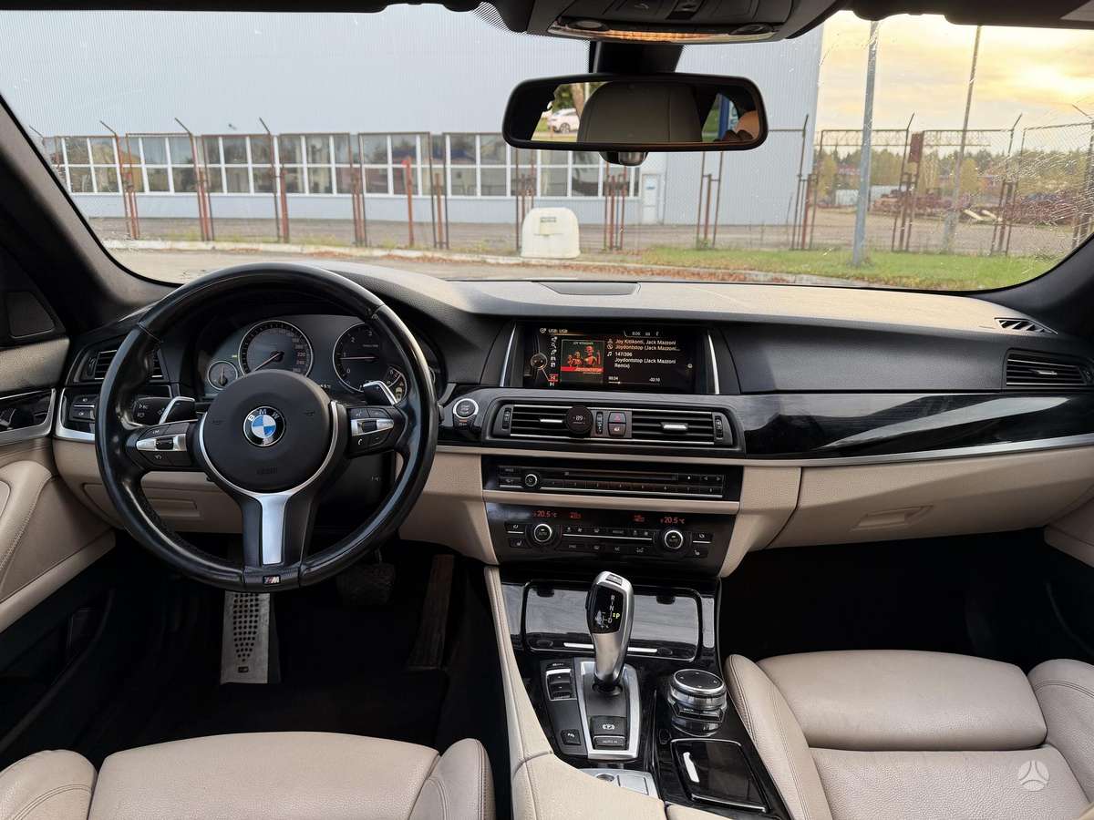 BMW 520, 2.0 l., wagon