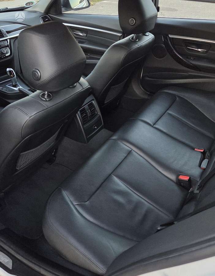 BMW 320, 2.0 l., wagon