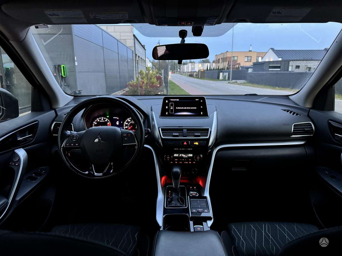 Mitsubishi Eclipse Cross, 1.5 l., Внедорожник / Кроссовер