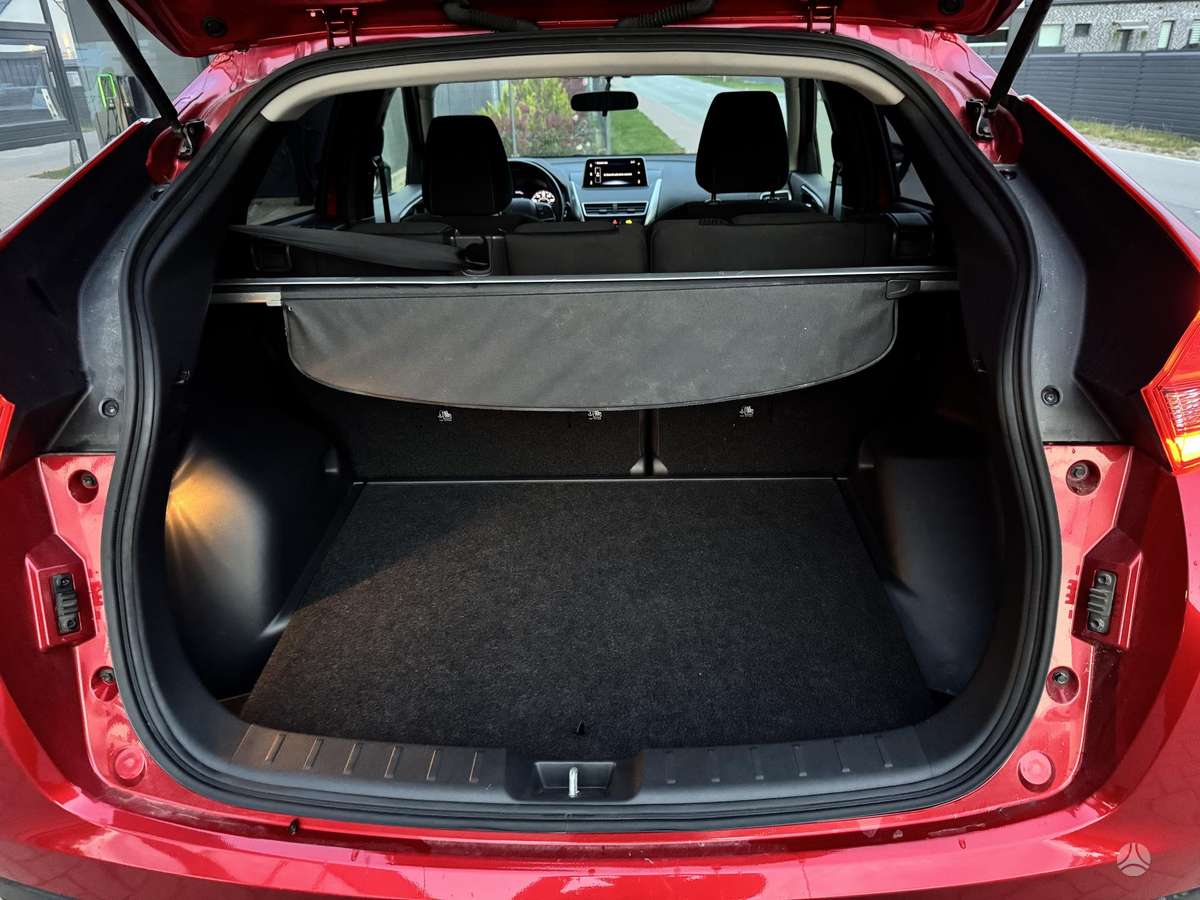 Mitsubishi Eclipse Cross, 1.5 l., Внедорожник / Кроссовер