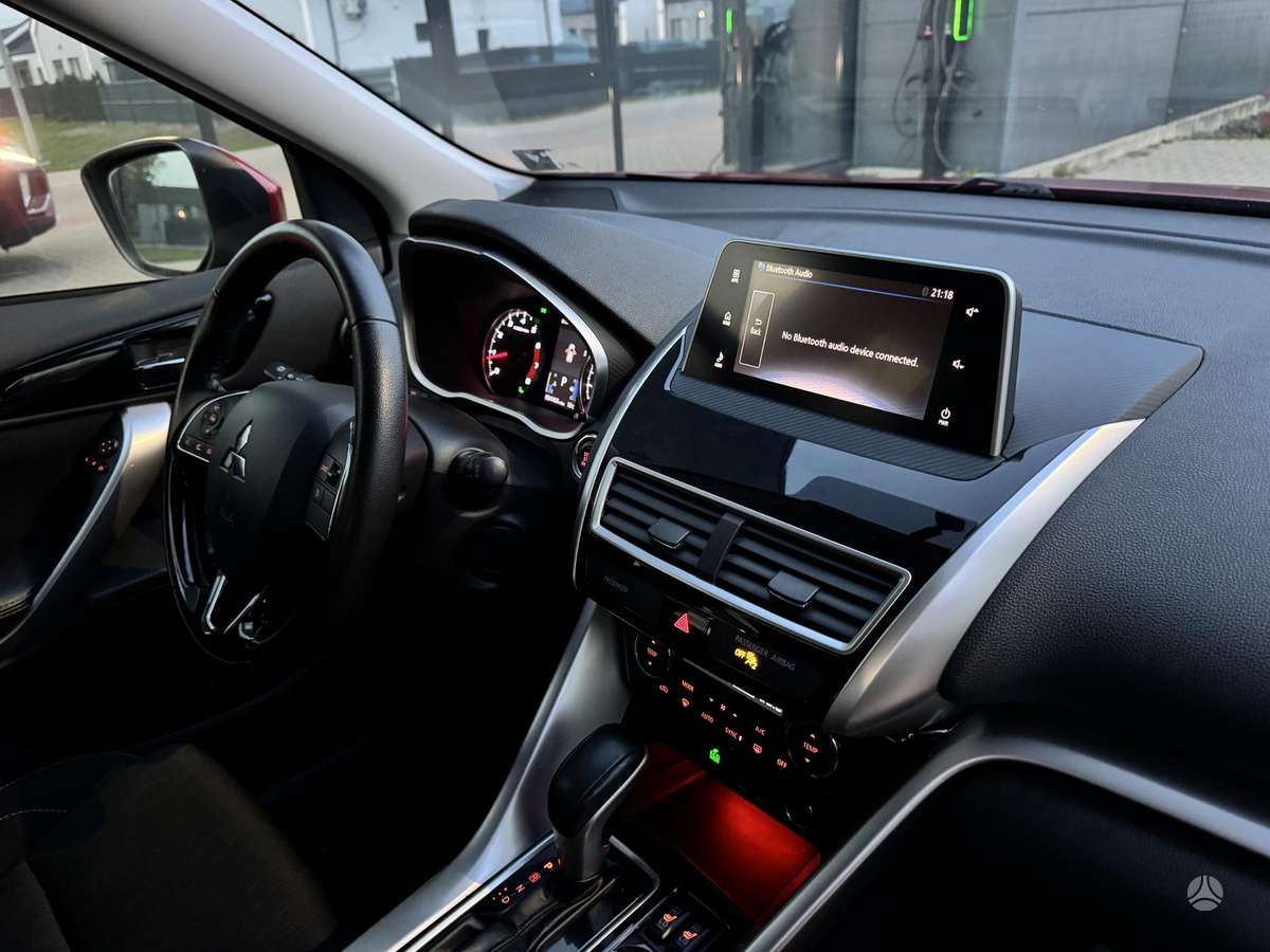 Mitsubishi Eclipse Cross, 1.5 l., Внедорожник / Кроссовер