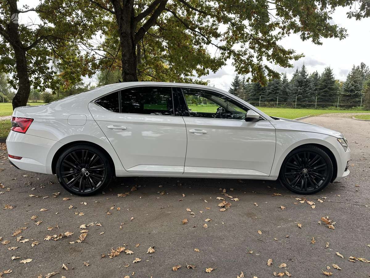 Skoda Superb, 2.0 l., hatchback