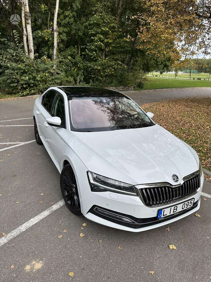 Skoda Superb, 2.0 l., hatchback