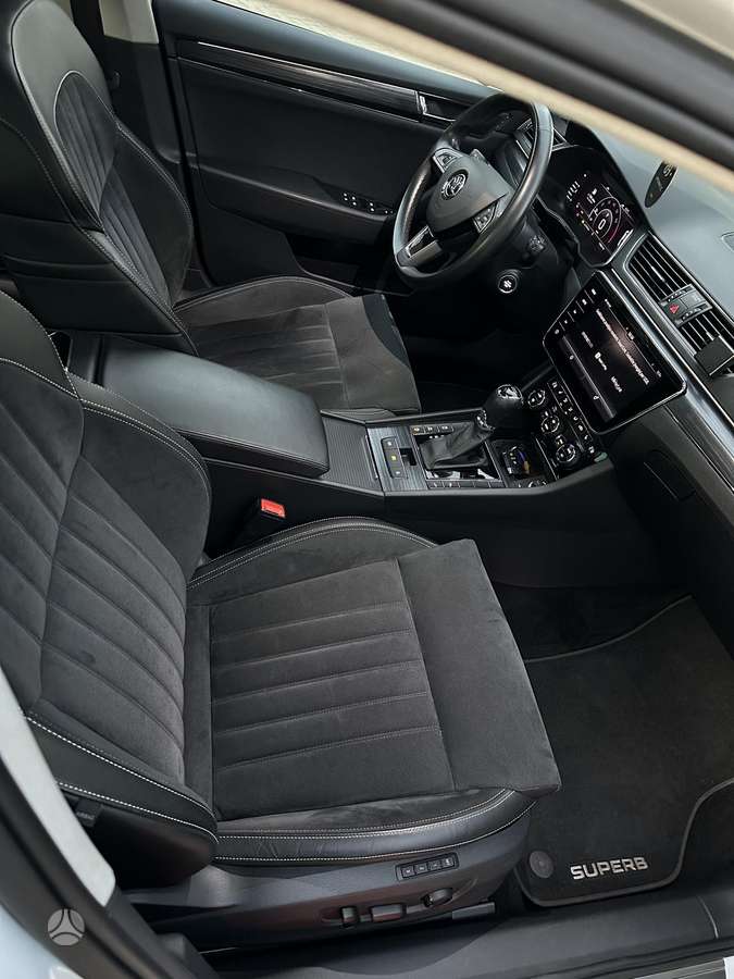 Skoda Superb, 2.0 l., hatchback