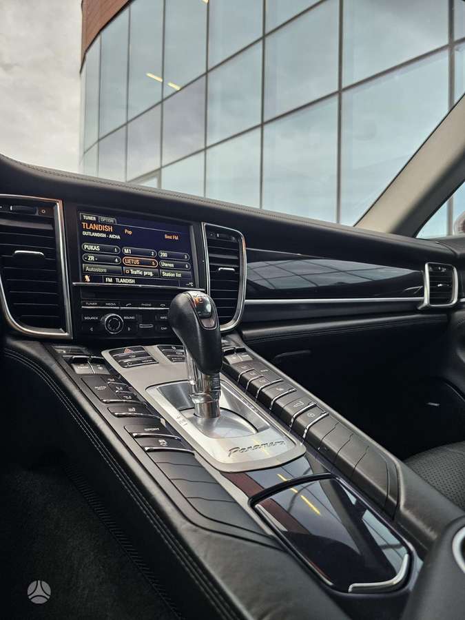 Porsche Panamera, 3.6 l., Хэтчбек