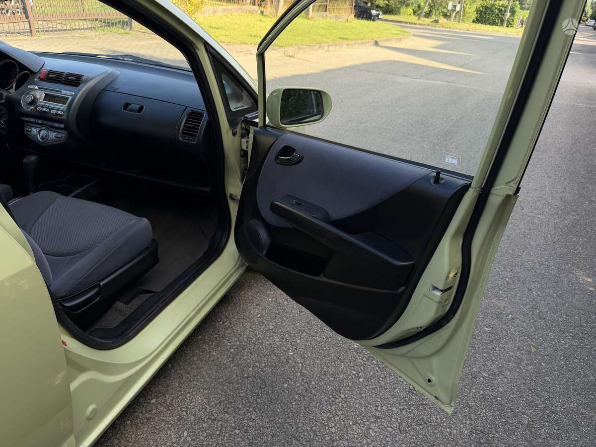 Honda Jazz, 1.3 l., hatchback