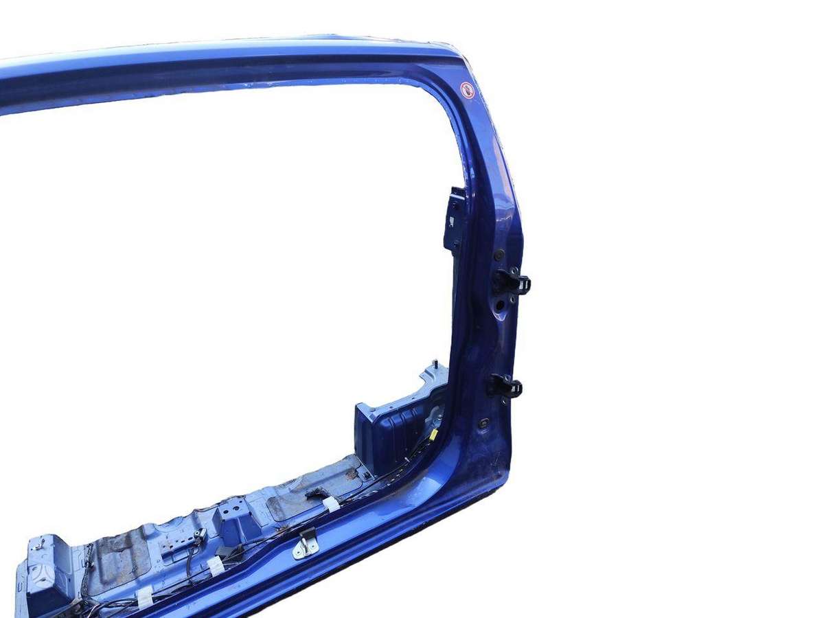 Isuzu D-Max hood (front, rear)