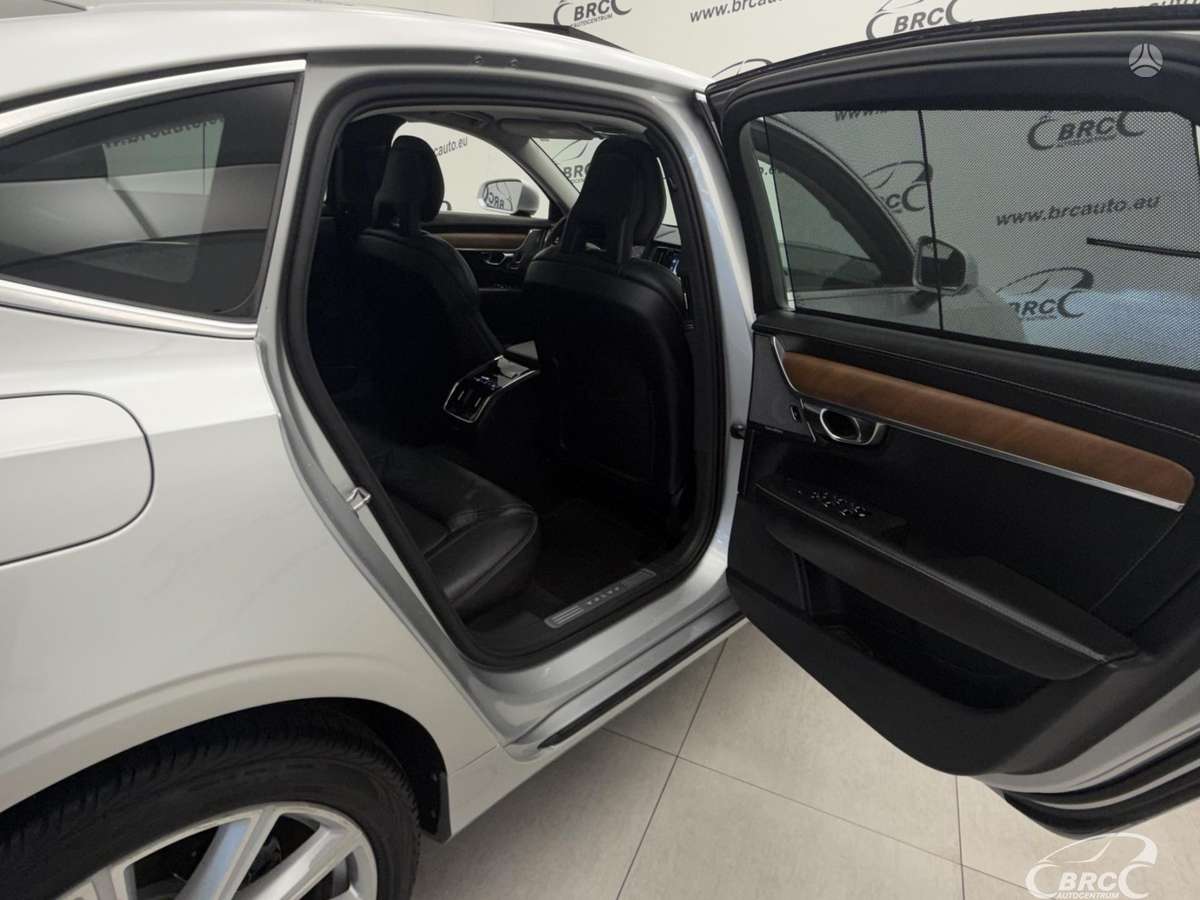 Volvo S90, 2.0 l., Седан