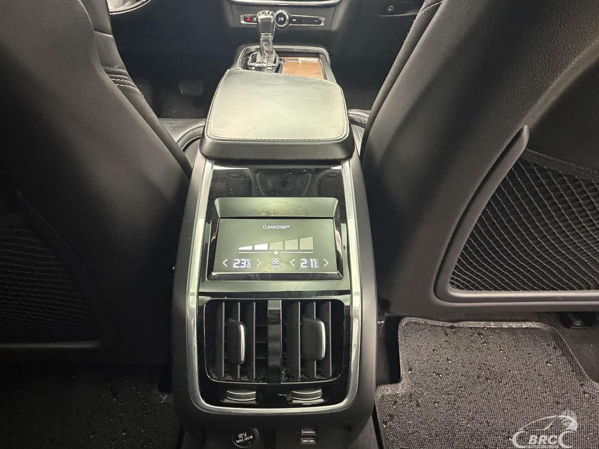 Volvo S90, 2.0 l., Седан