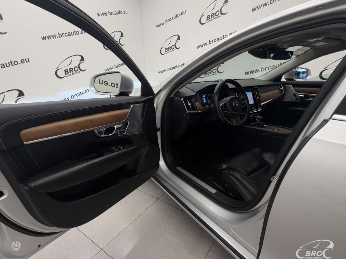 Volvo S90, 2.0 l., Седан