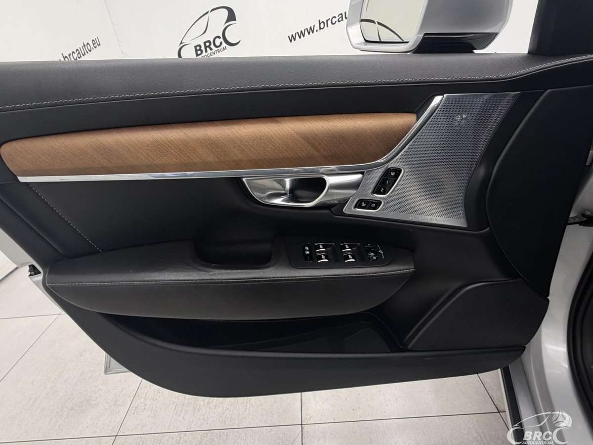 Volvo S90, 2.0 l., Седан
