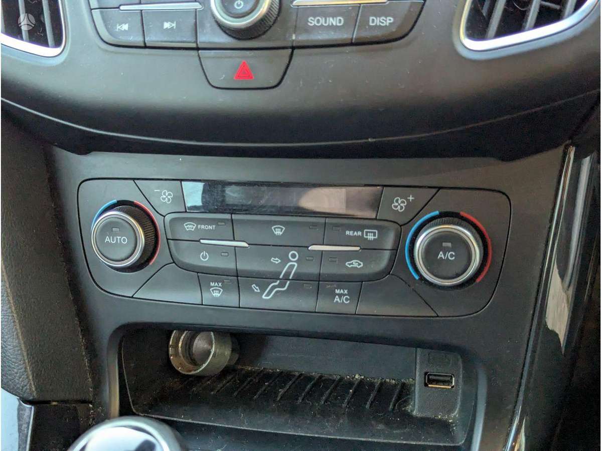Ford Focus двигатель