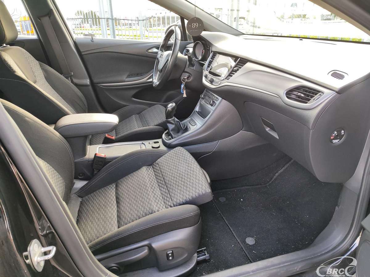 Opel Astra, 1.6 l., hatchback