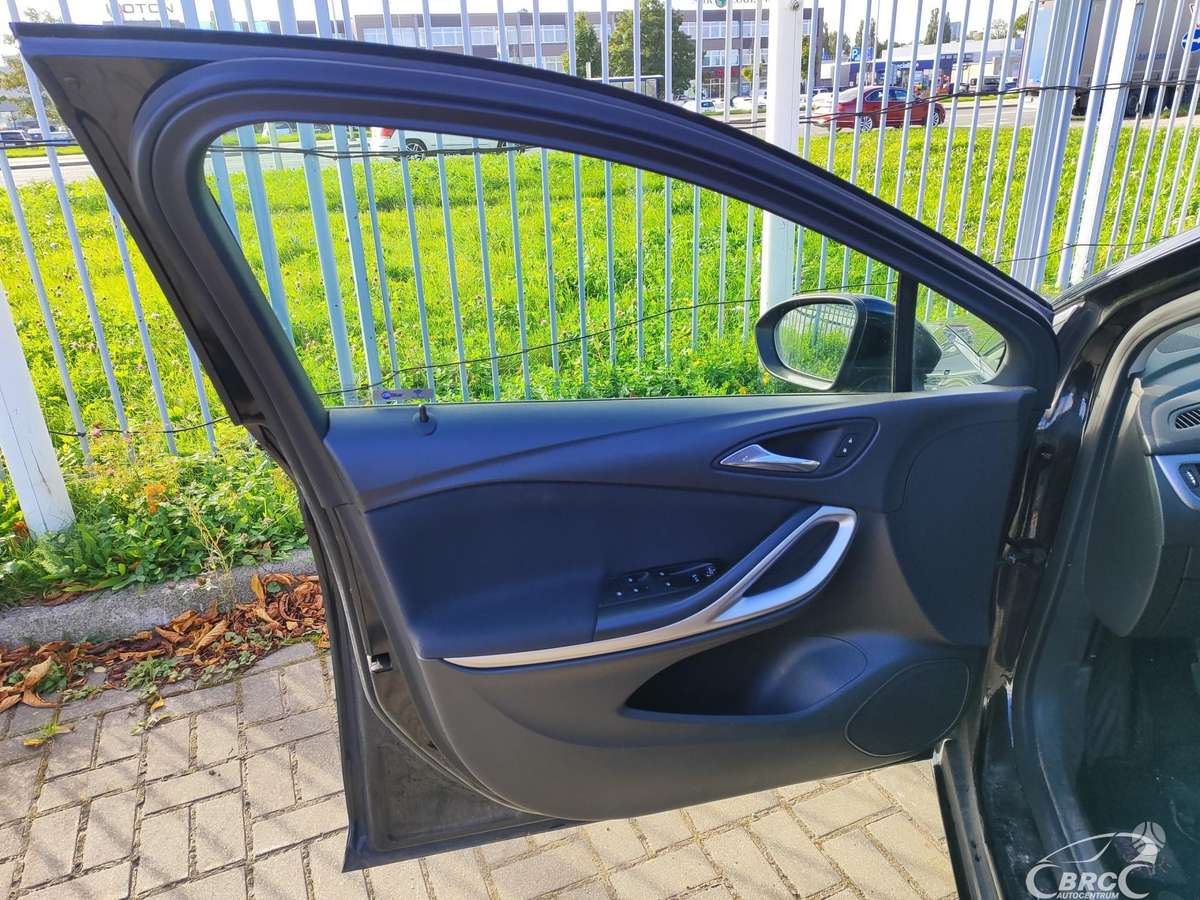 Opel Astra, 1.6 l., hatchback