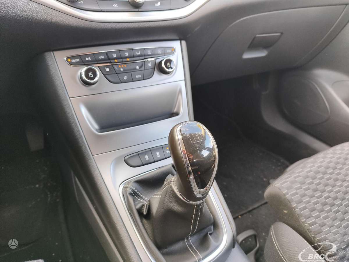 Opel Astra, 1.6 l., hatchback