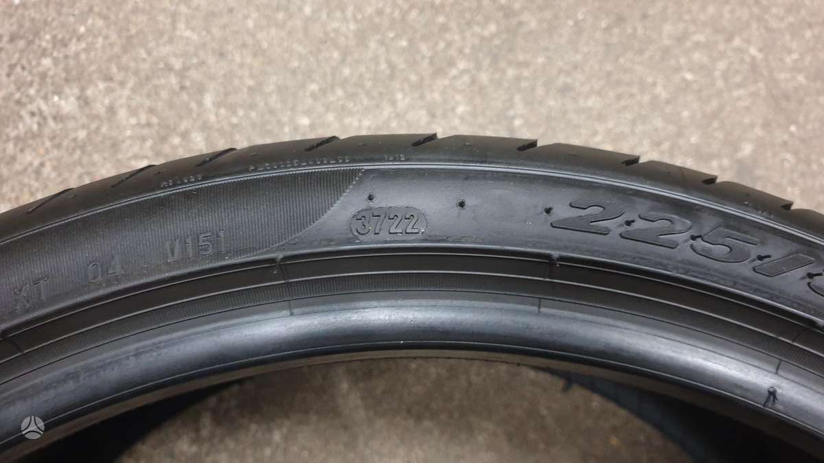 Pirelli PZero TM apie 7mm, summer 225/35 R19