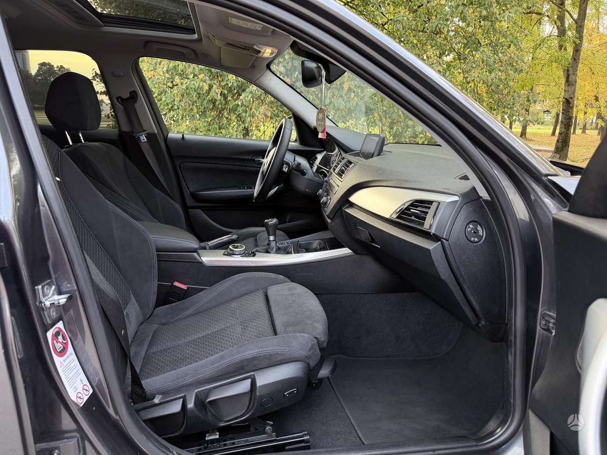 BMW 120, 2.0 l., Хэтчбек