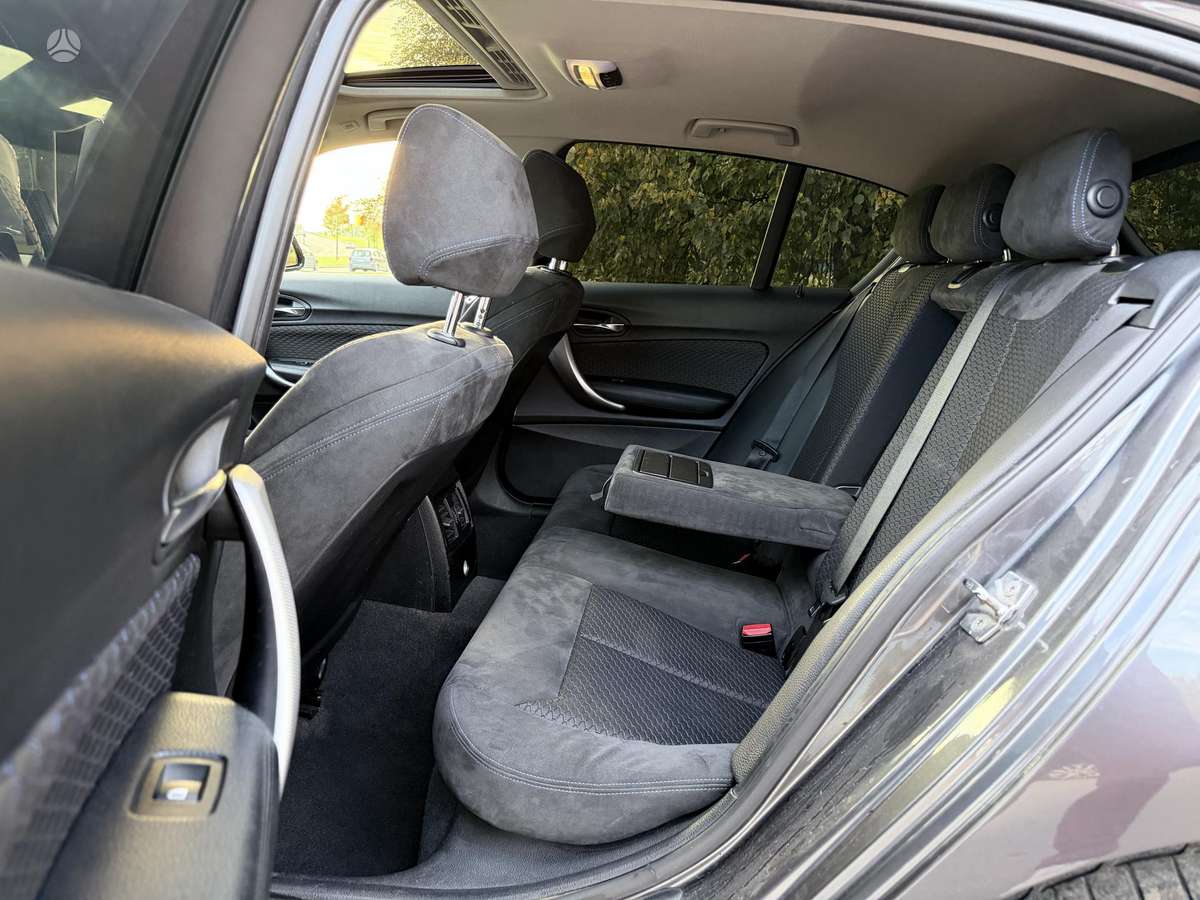 BMW 120, 2.0 l., Хэтчбек