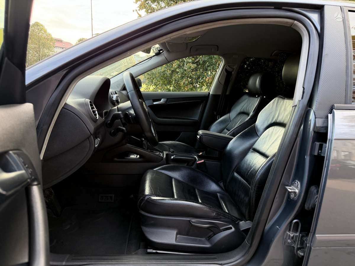 Audi A3, 2.0 l., Хэтчбек