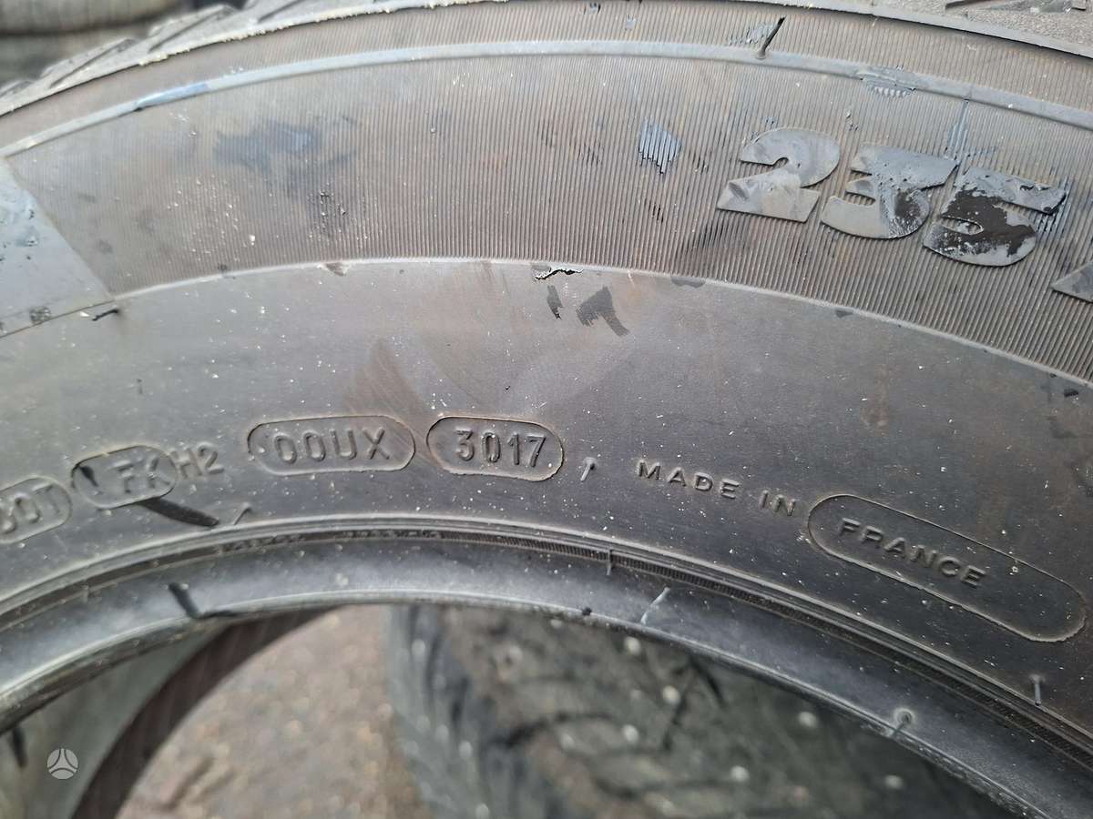 Michelin, зимние 235/65 R17