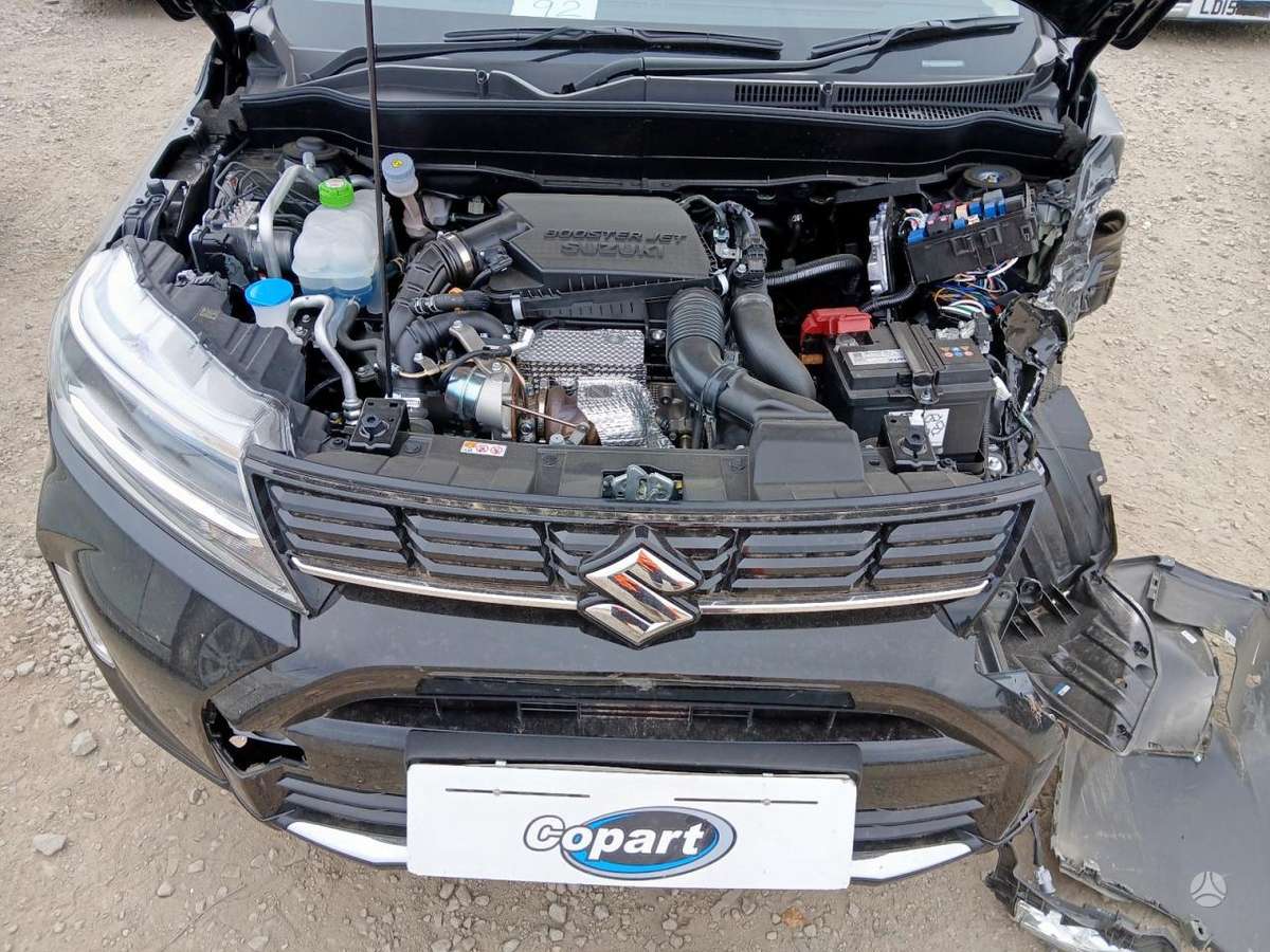 Suzuki Vitara for parts