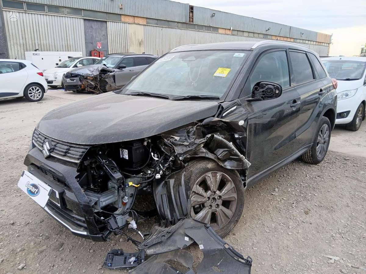 Suzuki Vitara for parts
